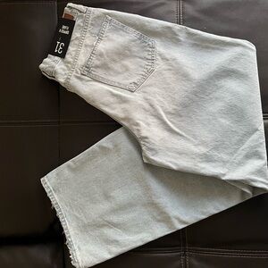 NEW BDG JEANS